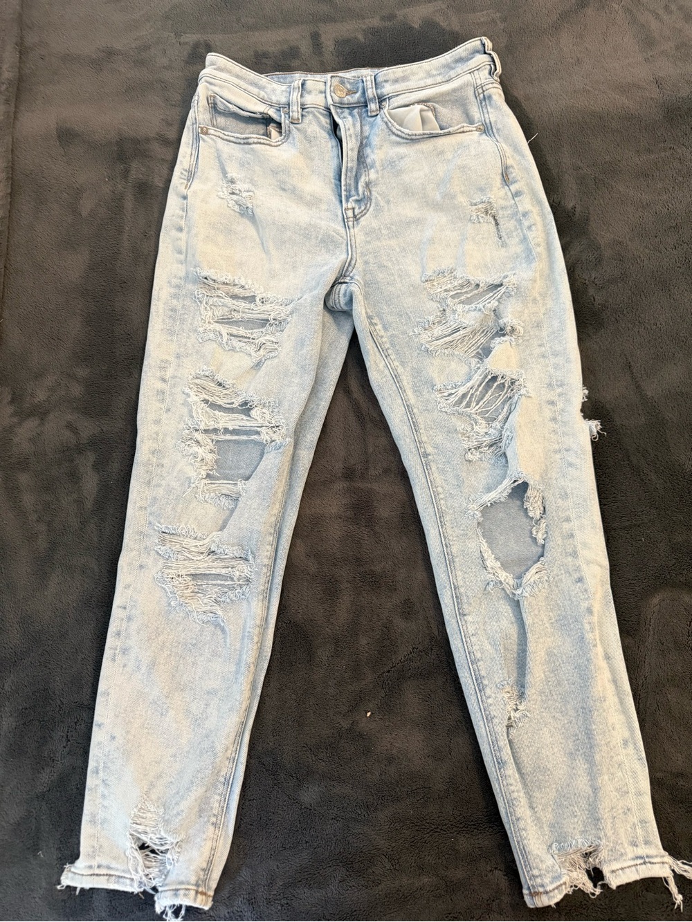 American Eagle jeans size 6 SHORT